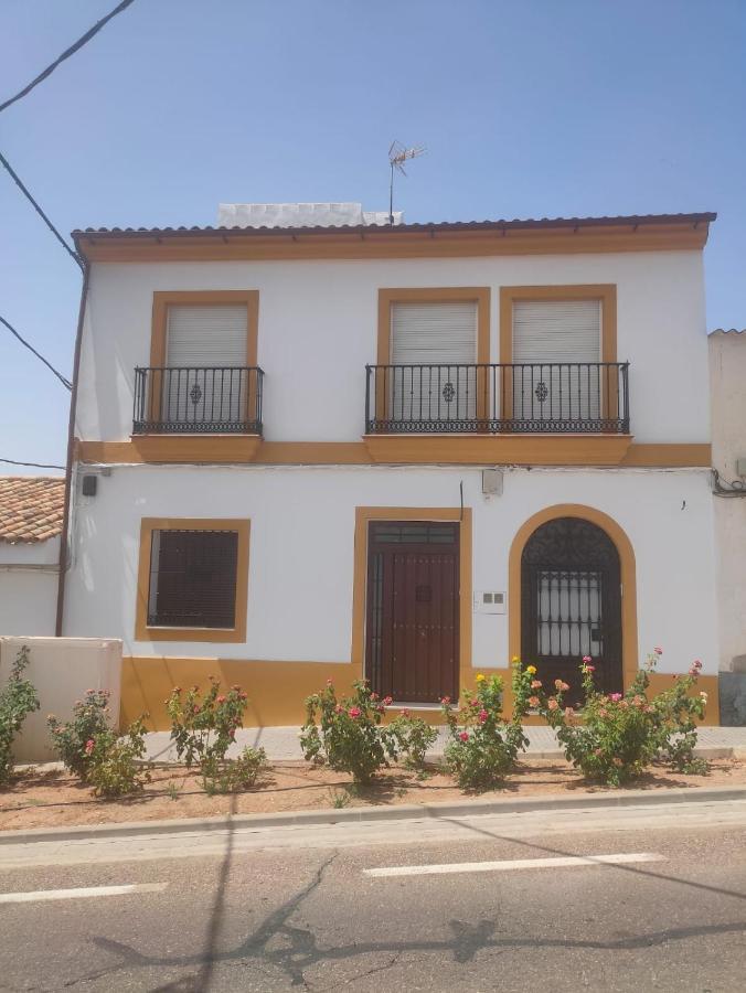 Casa Don Alejandro Y Dona Florencia オルナチュエロス エクステリア 写真